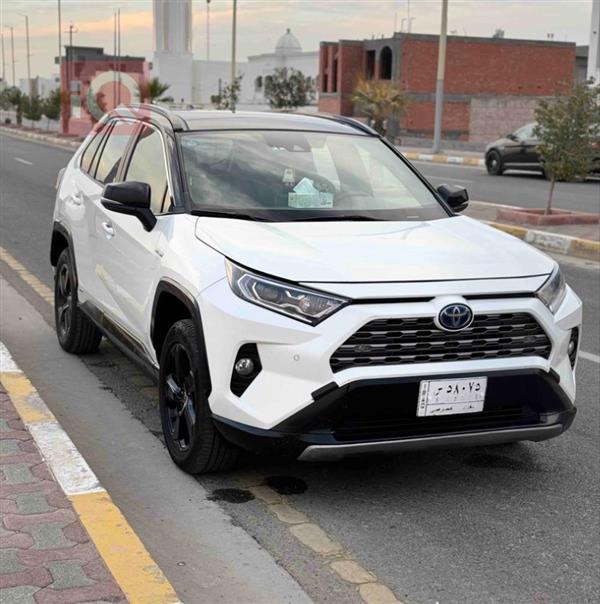 Toyota for sale in Iraq